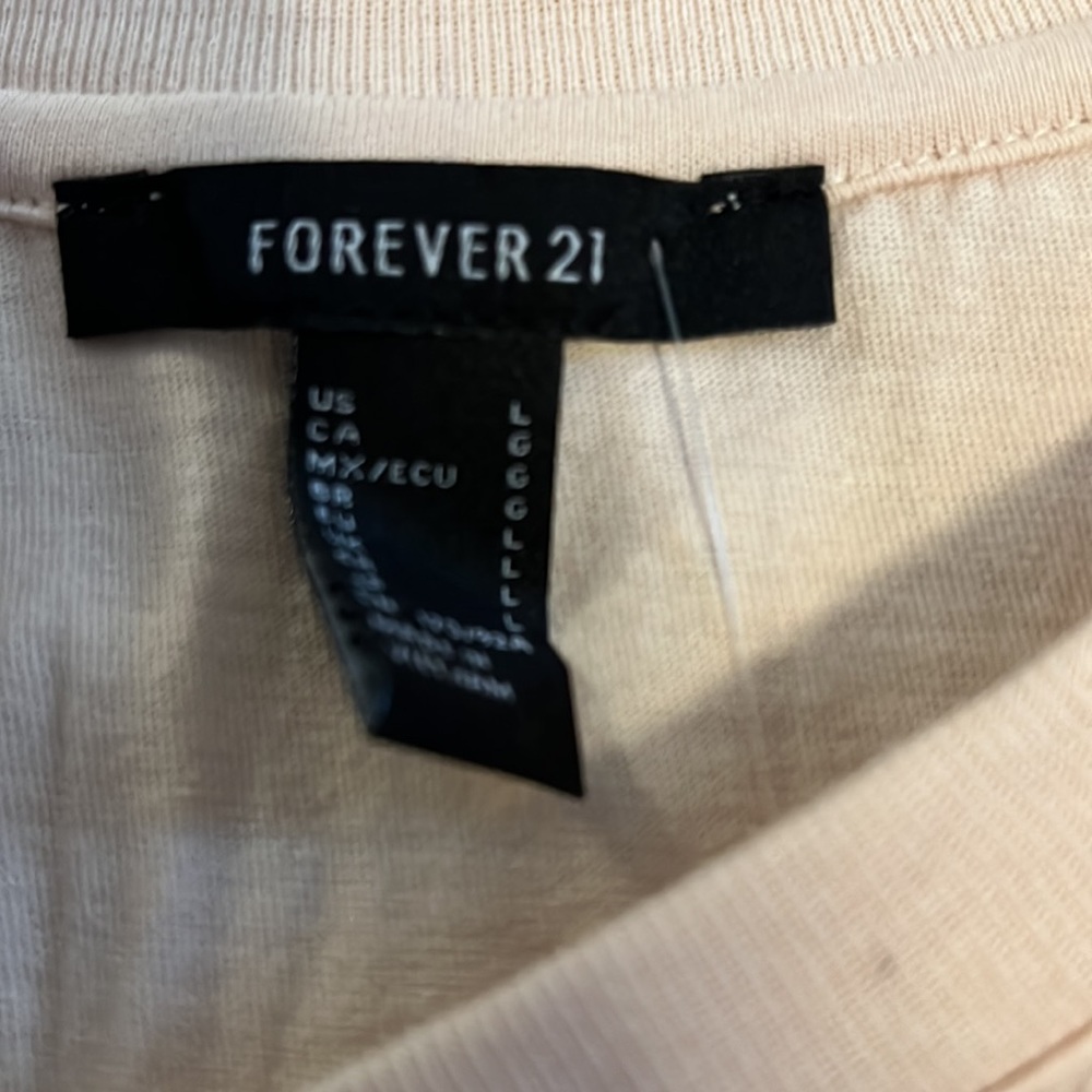 Forever 21 | In My Own Shell Shirt 🐢 - Picture 3 of 4